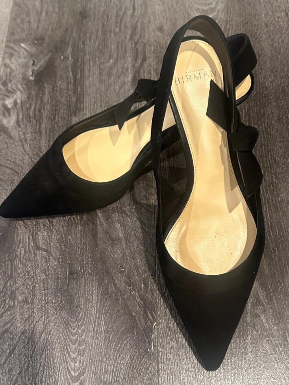 Alexandre Birman Black Suede Slingback Pumps Pointy Toe Bow Sz 6.5 Chic Classic